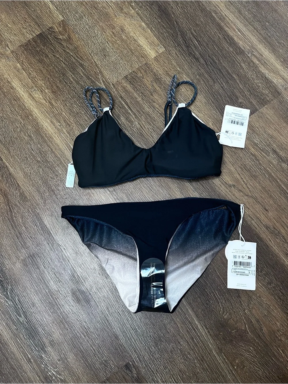 NWT Maaji Liberally Sporty Reversible Bikini to Black Top and Bottom Size Medium